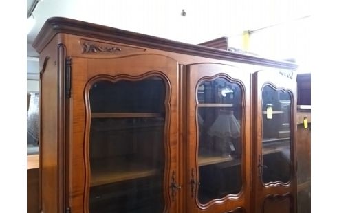 ARMOIRE 3P STYLE LOUIS XV (AVEC ETAGERE)