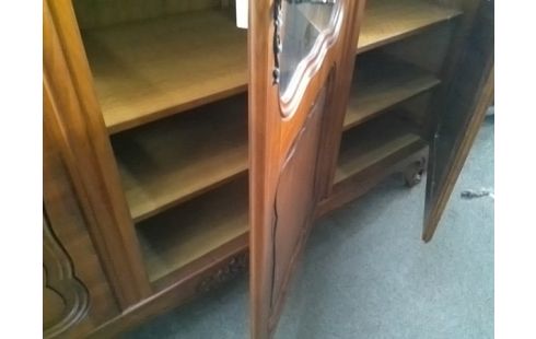 ARMOIRE 3P STYLE LOUIS XV (AVEC ETAGERE)