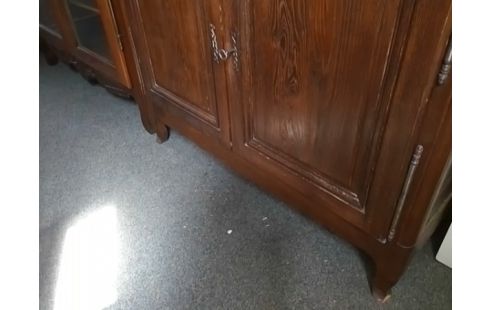 MEUBLE BAS BOIS ANCIEN 2P