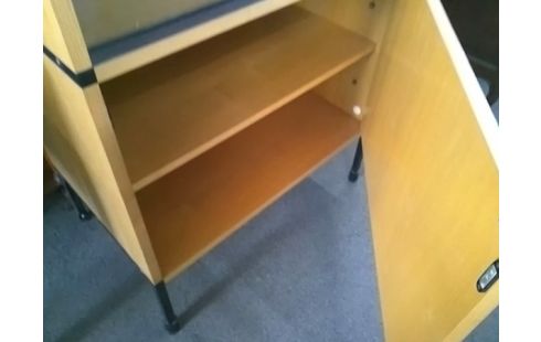 MEUBLE DE RANGEMENT 2P VITREES 1P BOIS