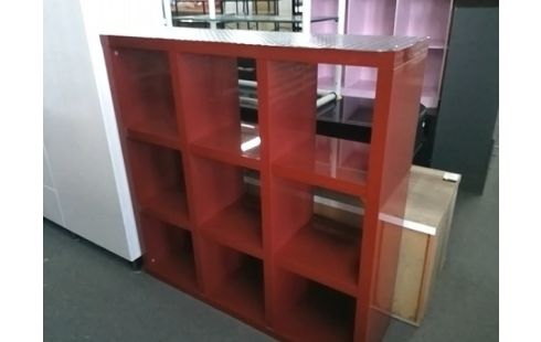 ETAGERE 9 CASES ROUGES