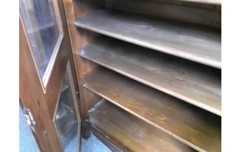 ARMOIRE 2P VITREES AVEC ETAGERES