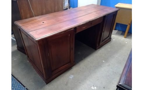 BUREAU HOUT GROOT MODEL