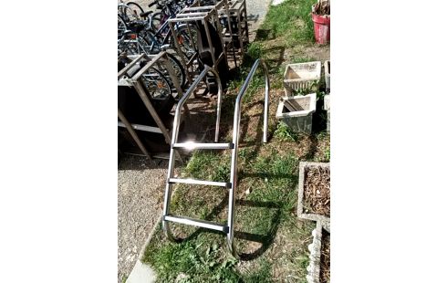 ECHELLE DE PISCINE INOX + ACC