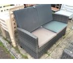 SALON DE JARDIN BANQUETTE+2FAUTEUILS TABLE BASSE