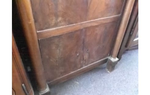 MEUBLE SECRETAIRE AVEC MARBRE (SANS CLEF)
