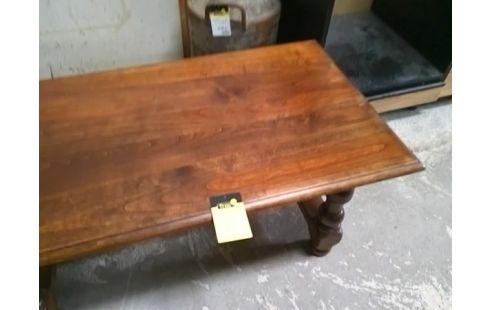 TABLE BASSE RUSTIQUE