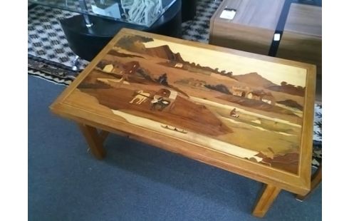 TABLE BASSE STYLE MARQUETTERIE MALGACHE