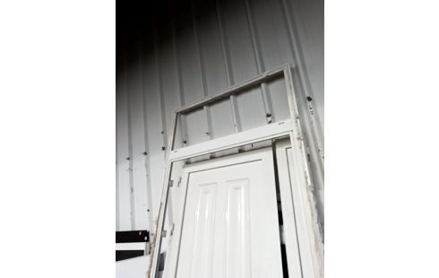 PORTE ALU 2 BATT ET IMPOSTE ACCRSV