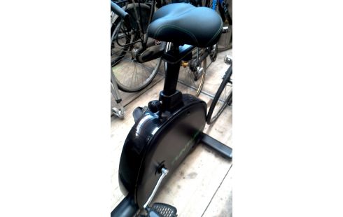 FITNESSTOESTEL FIETS TUNTURI F20
