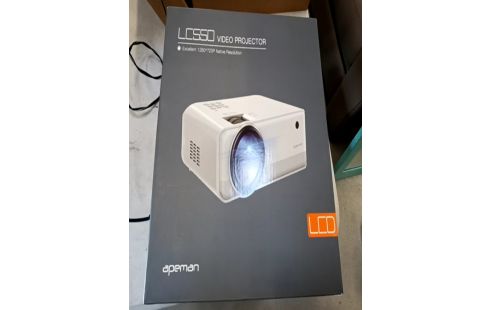 VIDEOPROJECTEUR APEMAN LC 550