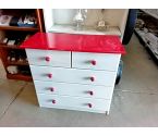 COMMODE 5 TIROIRS DESSUS ROUGE
