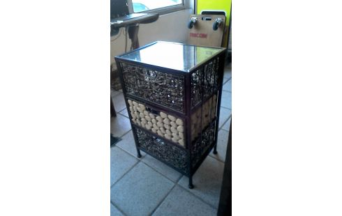 MEUBLE D'APPOINT  3  TIROIRS