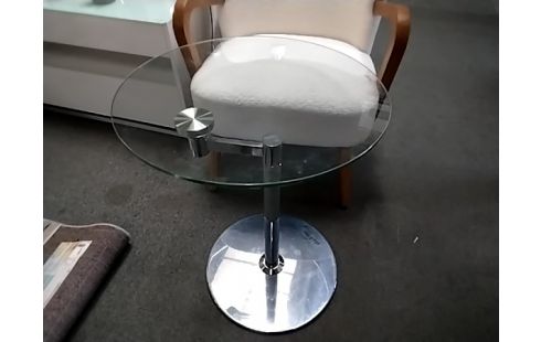 BOUT DE CANAPE EN VERRE