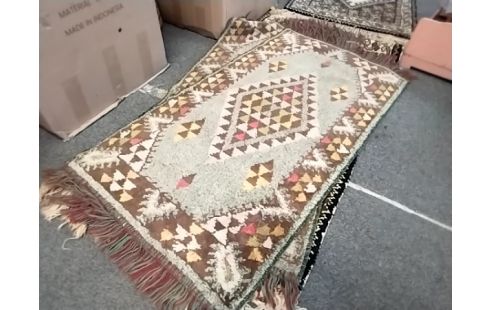 TAPIS PM VERT MARRON