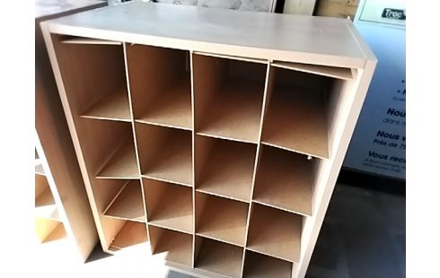 MEUBLE DE RANGEMENT 16 CASES