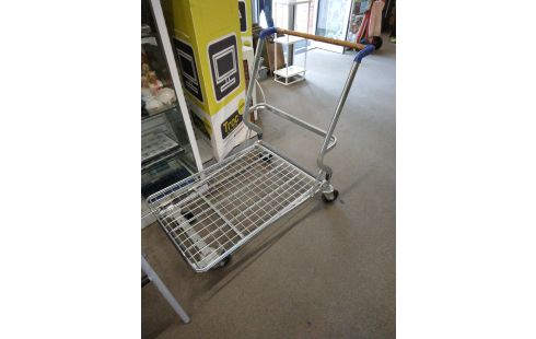 CHARIOT MULTIACTIVITES MANUTENTION