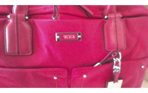 SAC A MAIN MULTIPOCHES  TUMI