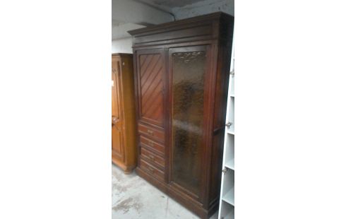 ARMOIRE
