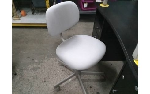 FAUTEUIL DE BUREAU SUR ROULETTE