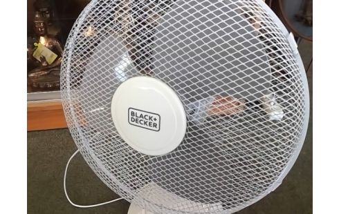 VENTILATEUR DE TABLE BLACK&DECKER