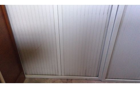 ARMOIRE DE BUREAU GRISE L100 5SANS CLEF)