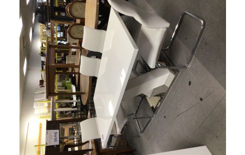 TABLE MODERNE LAQUE BLANC