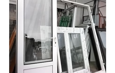 PORTE FENETRE 2 VANTAUX + CLEF