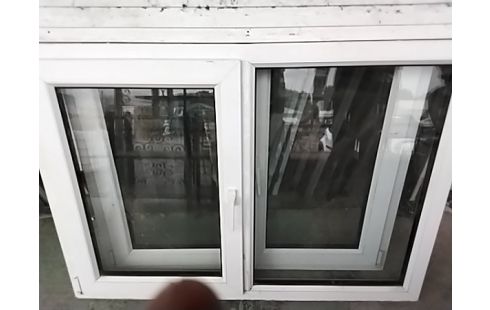 FENETRE 2 VANTAUX