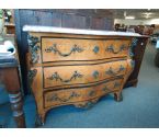 COMMODE STYLE LOUIS XV TOMBEAU