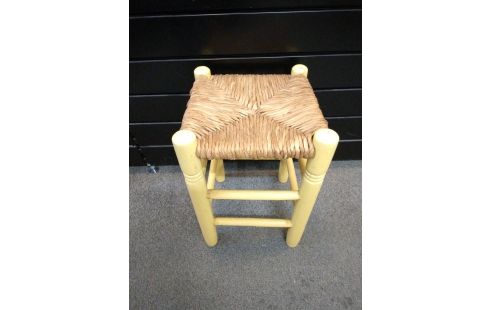TABOURET ASSISE PAILLEE