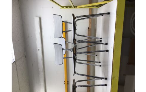 CHAISE FORMICA GRISE