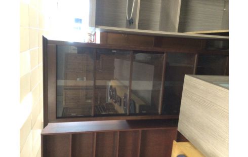 VITRINE FONCE PORTE VERRE