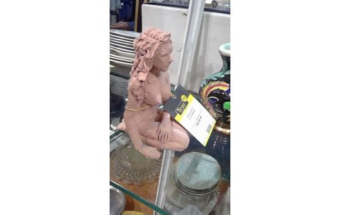 STATUETTE NU FEMININ
