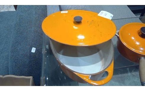 LOT DE CASSEROLES FONTE ORANGE