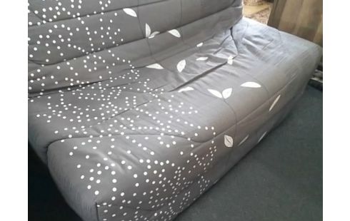 BZ GRIS MOTIF FEUILLE