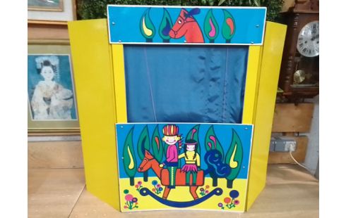 THEATRE MARIONNETTES