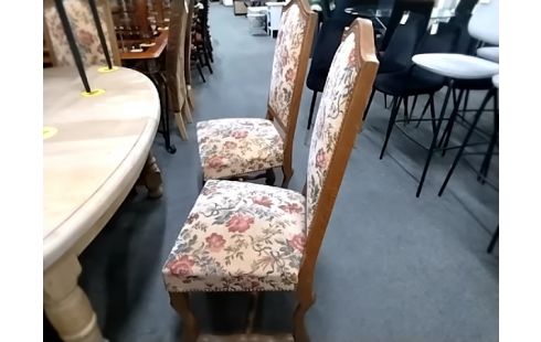 LOT DE 6 CHAISES TAPISSERIE AVEC PIEDS OS DE MOUTON