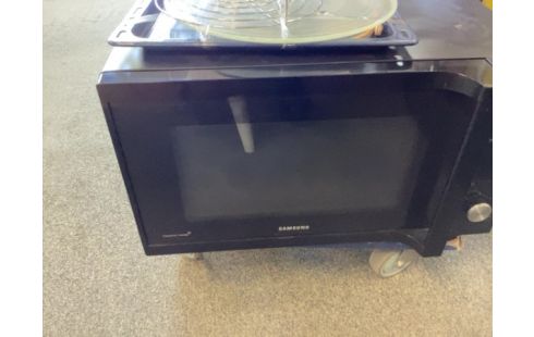 FOUR MICRO ONDES MULTICUISSON SAMSUNG