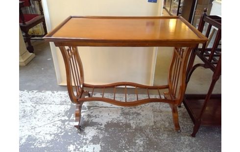 LIER TAFEL CA. 1890 KERSEN MAHONIE