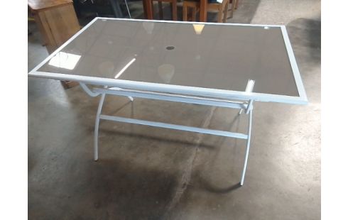 TABLE PLIABLE EXTERIEUR