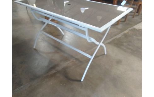 TABLE PLIABLE EXTERIEUR