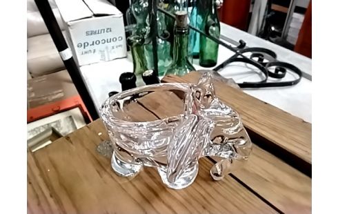 VERRERIE ELEPHANT CRISTAL VANNES