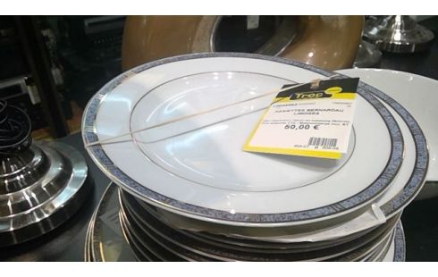 ASSIETTES BERNARDAU LIMOGES