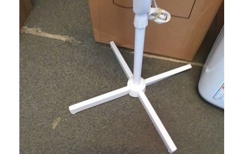 VENTILATEUR SUR PIED BLANC