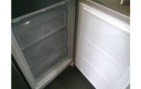 REFRIGERATEUR CONGELATEUR HOTPOINT (NO FROST) 231L + 104L