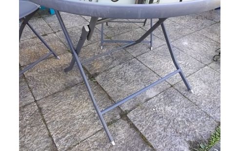 TABLE RONDE PLIANTE NOIRE