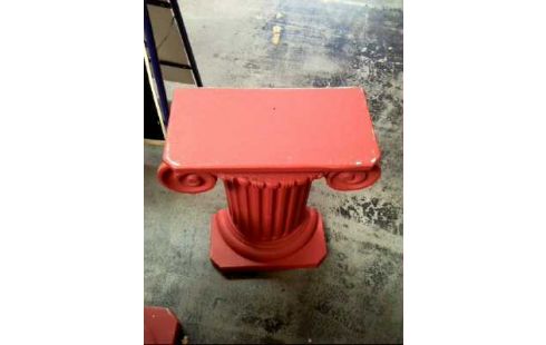 SÄULE HALBRUND STEINGUSS ROT