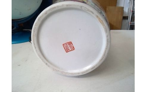 VAAS PORSELEIN OOSTERS