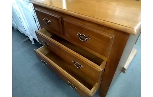 COMMODE RUSTIQUE 4 TIROIRS CHENE